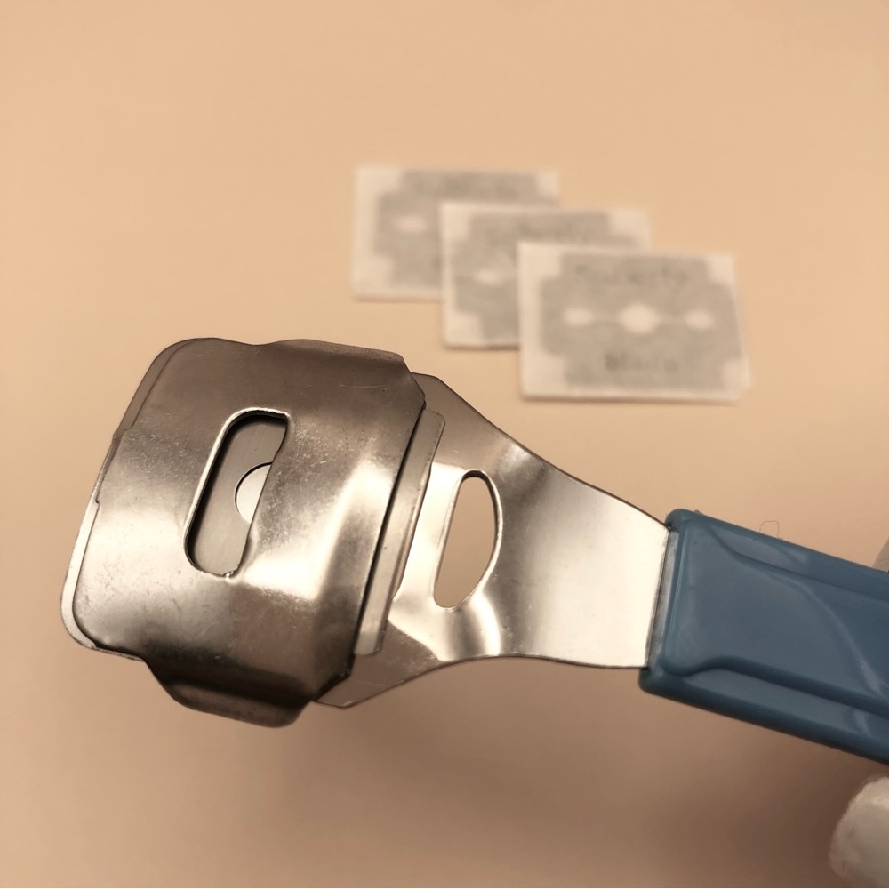 Callus Remover Kit - Picture 4 of 16
